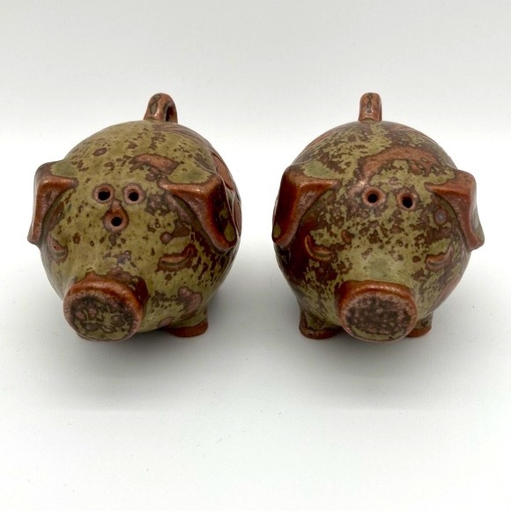 Pig Salt / Pepper Shakers by National Silver Company